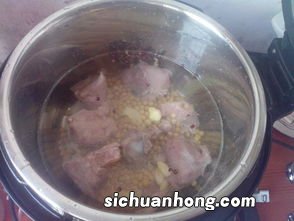 大骨煲黄豆有什么营养价值