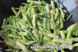 长豆角粉条怎么炒好吃
