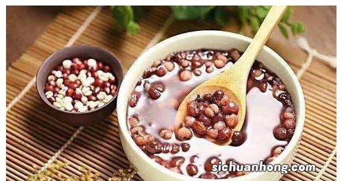 赤小豆煲汤有什么好处