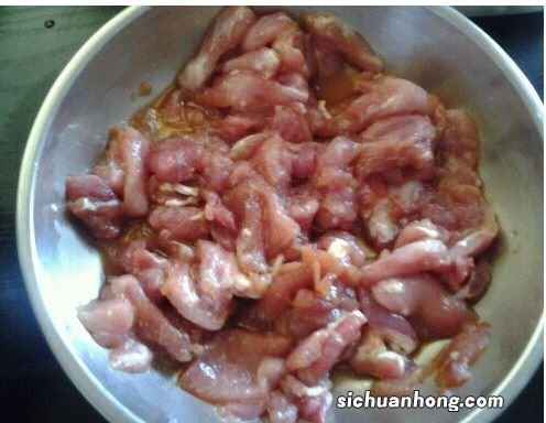 猪肉隔水蒸多久熟