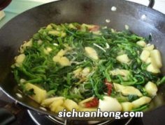 菠菜豆腐土豆怎么做