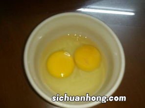 冰糖和鸡蛋有什么功效与作用吗