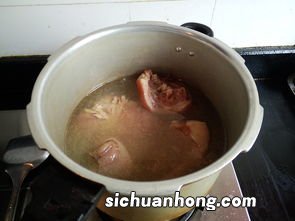 白切猪头肉怎么煮