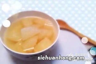 冰糖熬梨水起什么作用