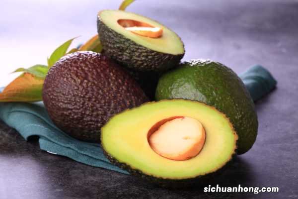 吃牛油果的最佳时间