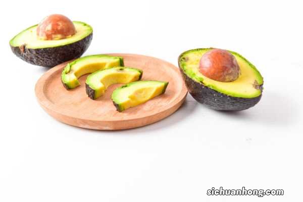 怎么能让牛油果开花，种牛油果树怎么快开花