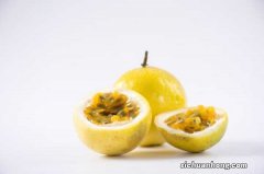 百香果苗盆栽用搭架吗，用掐尖吗？