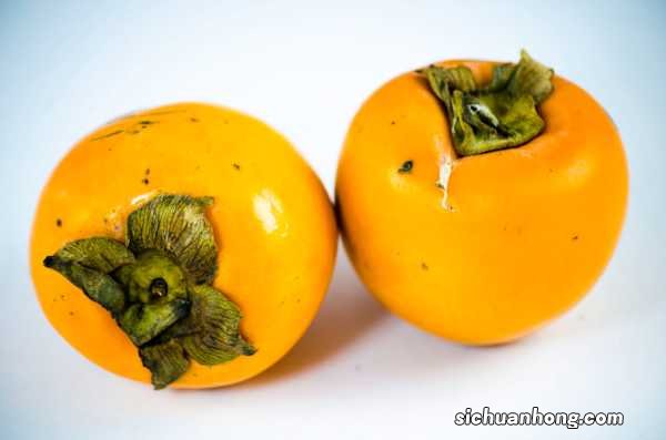 柿子发涩麻嘴巴，往皮上抹点“酒”，放3天，拿出来香甜可口！